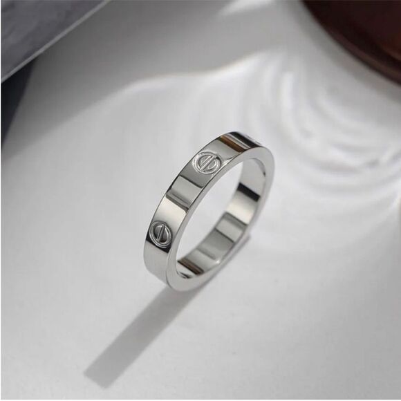 NEW GOLD OR SILVER SCREW RING LOVE RING DESIGNER INSPIRED LOVE RING - Picture 7 of 12